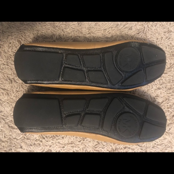 Michael Kors tan and black flats size 8 - Picture 5 of 5